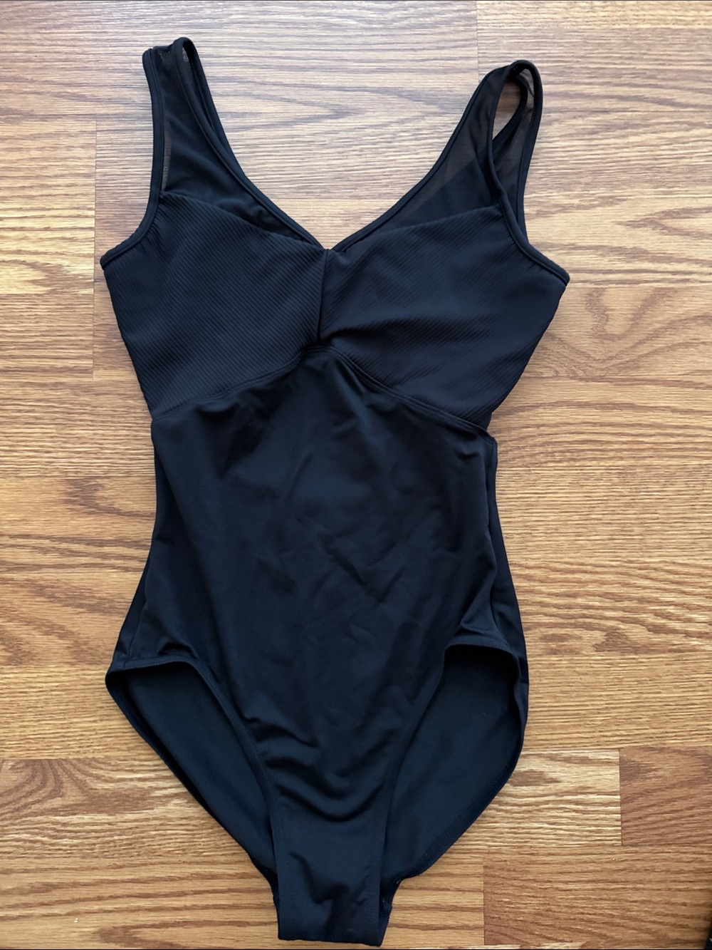Leotard Mirella V-Neck with mesh straps and ripped fabric Size S
